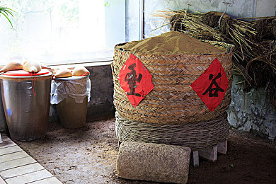 打扑克剧烈运动软件｜“扑克健身新风尚：打扑克剧烈运动软件走红，创新游戏助力健康生活”