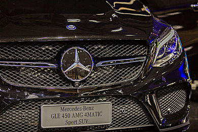 羞羞漫画 免费观看入口|成人向漫画热潮奋起,引发文化与法律思考-1