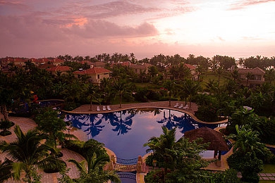 99色色｜色彩盛宴，奇幻冒险：《99色色》带你穿梭五彩斑斓的虚拟世界-1