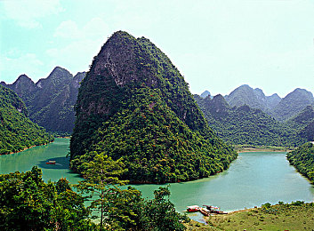 火影忍者黄游｜沉浸式VR体验，穿越忍界重温经典《火影忍者-1