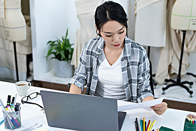 yy漫画|yy漫画传奇:国漫崛起,奇幻青春之旅-1