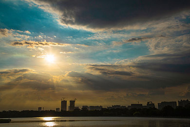 肏屄软件｜科技与道德的碰撞，反思隐私与教育缺失-2