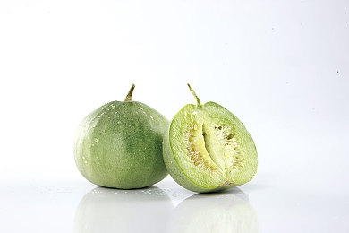 二人世界拔萝卜第一视角｜农耕乐趣，情感升温：深度体验二人世界拔萝卜的独特魅力-1