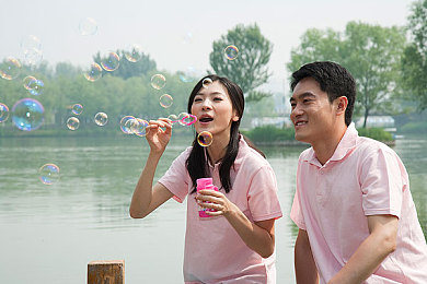 原神女角色失去尊严图片｜原神女角色争议图片引关注：探讨游戏文化中的性别平等与女性权益-2