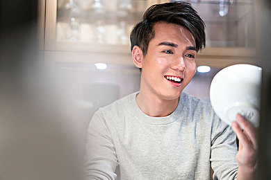 永久免费人成网ww555｜探索奇幻世界，体验永久免费角色扮演游戏魅力-1