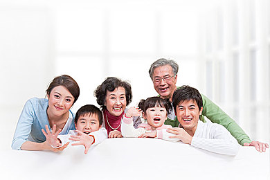 暴露狂婷婷公交车露出｜公交惊魂：隐私守护者之不雅风波-1