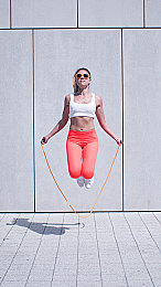 小洞饿了要喝牛奶｜营养探险：牛奶奇遇，健康生活新篇章-1