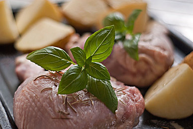 三上悠亚代表作｜三上悠亚再定义女性形象引发社会关注-1