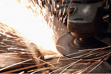 国产成人AV影视｜文化变迁下的成人影视行业勇敢崛起与挑战-1