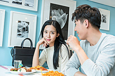 英语老师的饺子|英语老师带你穿越时空,体验文化融合与英语学习之旅-1