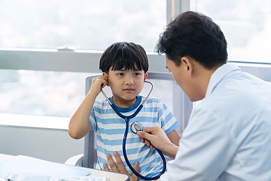 柚子猫盛世容颜小僵尸｜柚子猫奇遇记：宠物界明星的奇幻冒险