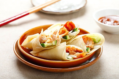 哔哩哔哩情侣进入高峰期｜哔哩哔哩情侣互动热潮兴起：短视频平台成新社交阵地，探讨现象背后的原因与影响-1