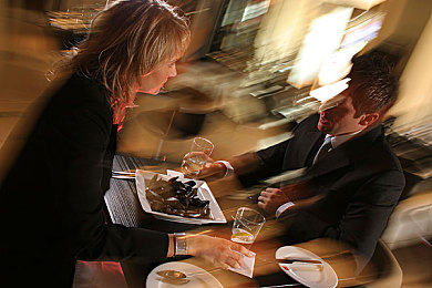 汤不热破解版安卓怎么下载｜汤不热破解版安卓下载攻略揭秘：揭秘热门应用破解方法，风险与利弊并存