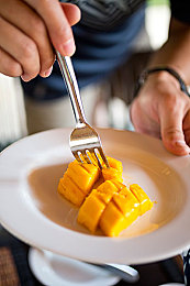 黄直播app｜直播新纪元：黄直播app，社交互动的挑战与机遇-1