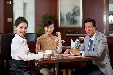 阿娇陈冠希奶头被咬得又红又肿｜娱乐风暴：隐私守护战，道德底线挑战-2