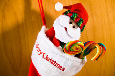 葫芦娃不卖药只卖千万｜“葫芦娃华丽蜕变：从药摊到千万市场，创新引领潮流之旅”-1