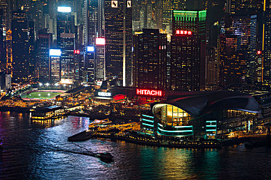 极端成熟的性别自由｜自由之翼：性别重塑，界限无限-2