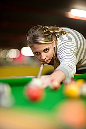 成品人直播APP推荐｜直播盛宴，探秘成品人世界-1