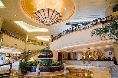 一个b三个人换着玩｜欢乐互动，智力挑战：“B”字游戏，情感联结-2