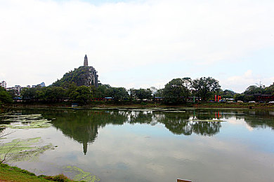 男生女生相查查查很痛30分|校园安全守护者:青少年心灵护航之旅-1