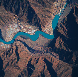 哥布林的洞窟|新疆哥布林洞窟考古新发现:揭开古代丝绸之路神秘面纱-2