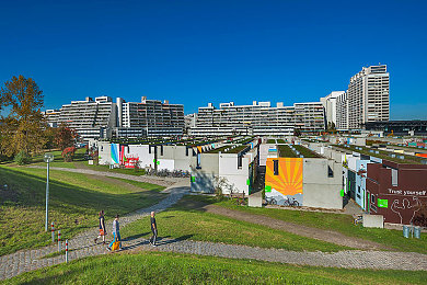 按摩师揉我 啊 嗯高潮|“视频风波揭按摩乱象,行业监管亟待升级”-1