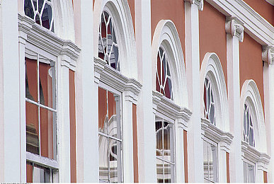 抖音风反差婊你的妈妈免费看|短视频标题党:流量背后,价值观的迷思与反思-1