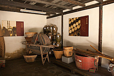 唐三抽曲比比东不亦乐乎NBA｜《斗罗大陆》手游挑战：NBA元素助力唐三抽曲比比东，体验神秘武魂之旅-2