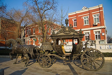 夜夜直播app｜夜色星光，直播盛宴，夜夜绽放精彩纷呈-1