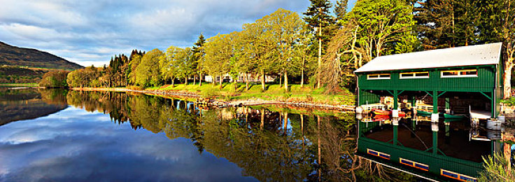 爽 好大 快 深点自慰男男｜探索极致快感，揭秘“爽大快深”自慰新境界