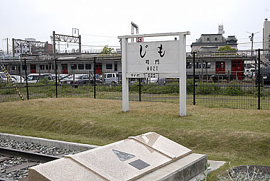 动漫 爆乳 3d扶她|探索动漫视觉新境界:爆乳3D扶她技术革新解析-1