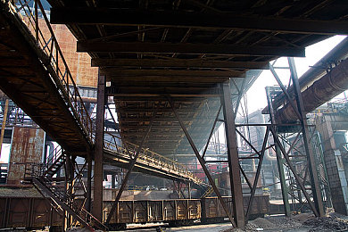 黑料社区爱妻艺www｜“家庭温馨汇聚，爱妻艺www社区打造心灵港湾”