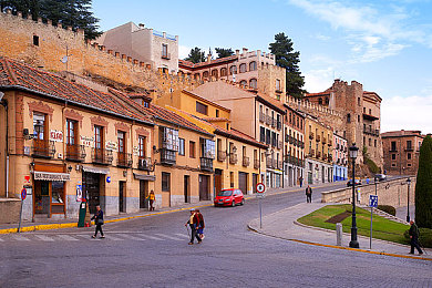 火影成人3D游戏18｜火影成人3D游戏18争议：探讨虚拟与现实界限，引发社会关注与反思-1