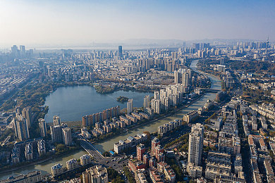 芒果浏览器永久破解版免内购｜安全上网新选择,挑战破解软件时代-2