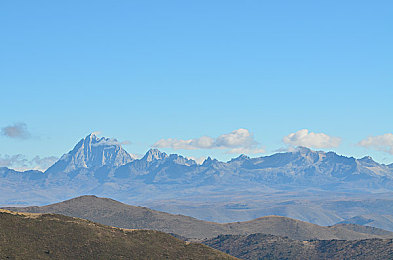 冰块加牛奶加酒精｜探寻经典鸡尾酒秘籍：冰块、牛奶与酒精的完美邂逅