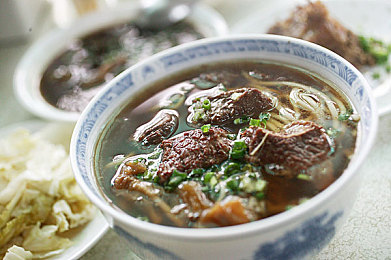 英语课代表被我吵了｜喧哗课堂引热议，纪律教育共筑和谐校园-2