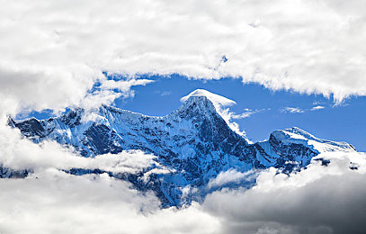 www成人|"www成人"平台助力,开启我国互联网成人内容监管新时代,共筑青少年健康成长防线-3