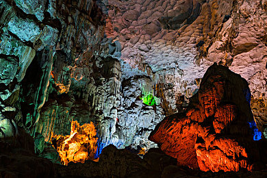 干色视频|黑白幻境,情感共鸣之旅-1