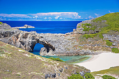 性猛交富乱婆╳XXX大交｜揭开欲望面纱：警惕“性猛交富乱婆”现象的隐忧-1