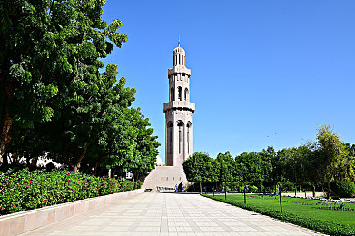 云缨用自己的枪奖励｜云缨枪械奖励机制创新，游戏体验升级，玩家互动乐趣无限-1