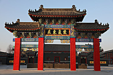 好长 好硬 受不了 故事|职场霸凌阴影下的呐喊:小王“好长好硬受不了”的故事引发社会深思-2