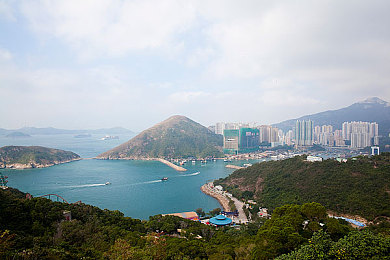 黄色软件免费安装｜颜色迷城：趣味无限，免费解锁，益智挑战