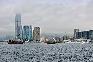 黄色下软件3.0.3｜探索高效办公，尽享视觉盛宴——黄色下软件3.0.3-2