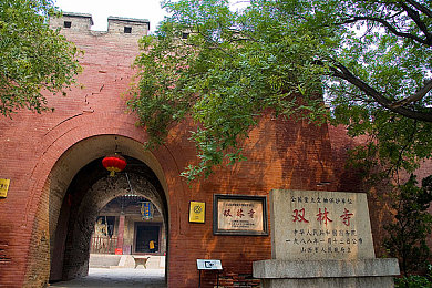 又又酱洛丽塔游泳馆跟随讲什么|洛丽塔风潮涌动,游泳馆新风尚引领青春潮流-1