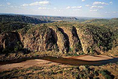 歪歪漫画  免费登录入口｜畅游漫画世界：歪歪漫画免费登录，带你轻松享受阅读乐趣-2