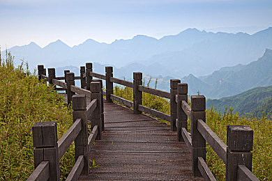 夜里十大b站入口|深夜狂欢,B站十大游戏热门入口大揭秘-3