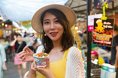 女人第一次与公牛做爰|道德觉醒:农村安全守护之旅-1