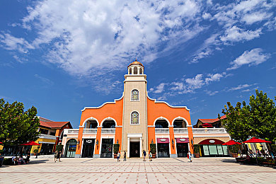 一线天和馒头比的区别｜理想与温情交织下的生活哲学探索-3