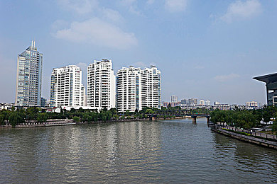 精品区一码二码三码四码MBA|码上革新,MBA教育迈向透明高效新时代-3