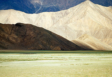 漫画简介 香苞漫画 香币|漫画新纪元:“香币”助力香苞漫画引领阅读潮流-1